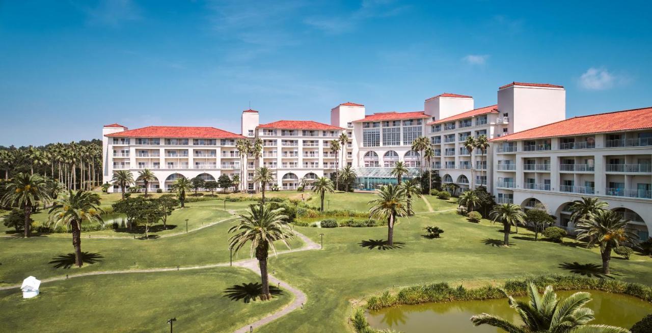 Sono Calm Jeju Hotel Seogwipo Exterior photo