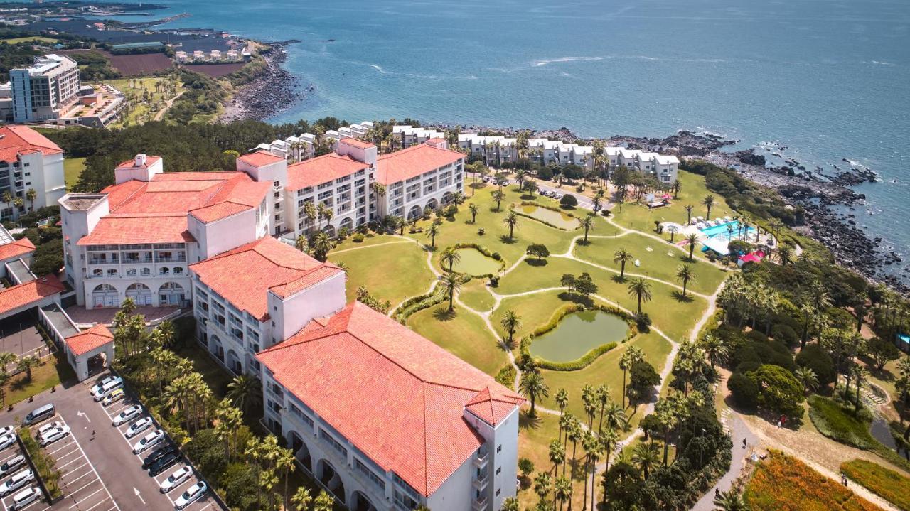 Sono Calm Jeju Hotel Seogwipo Exterior photo