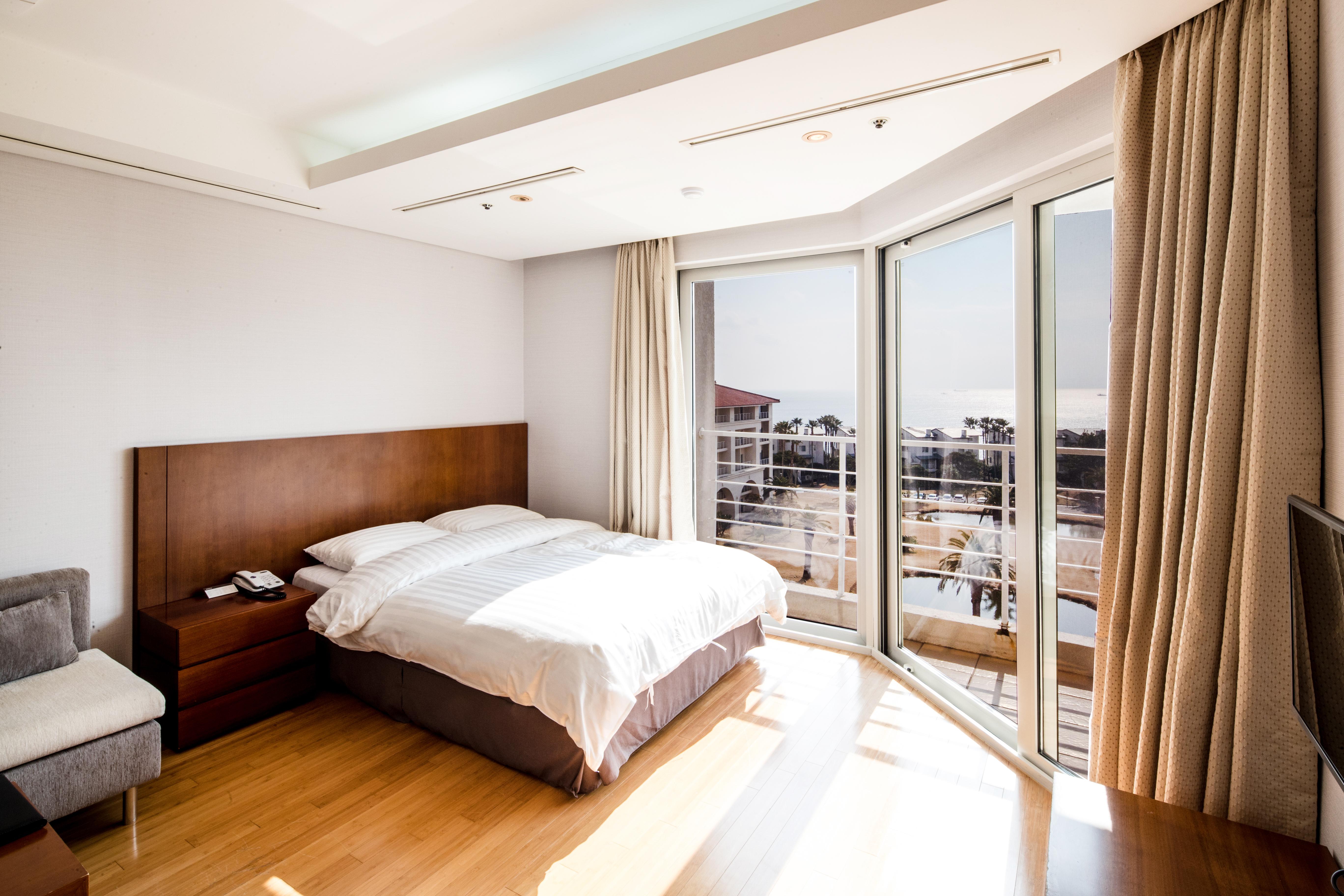 Sono Calm Jeju Hotel Seogwipo Exterior photo